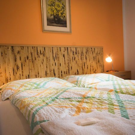 Herbenka Hotel Hustopece Luaran gambar